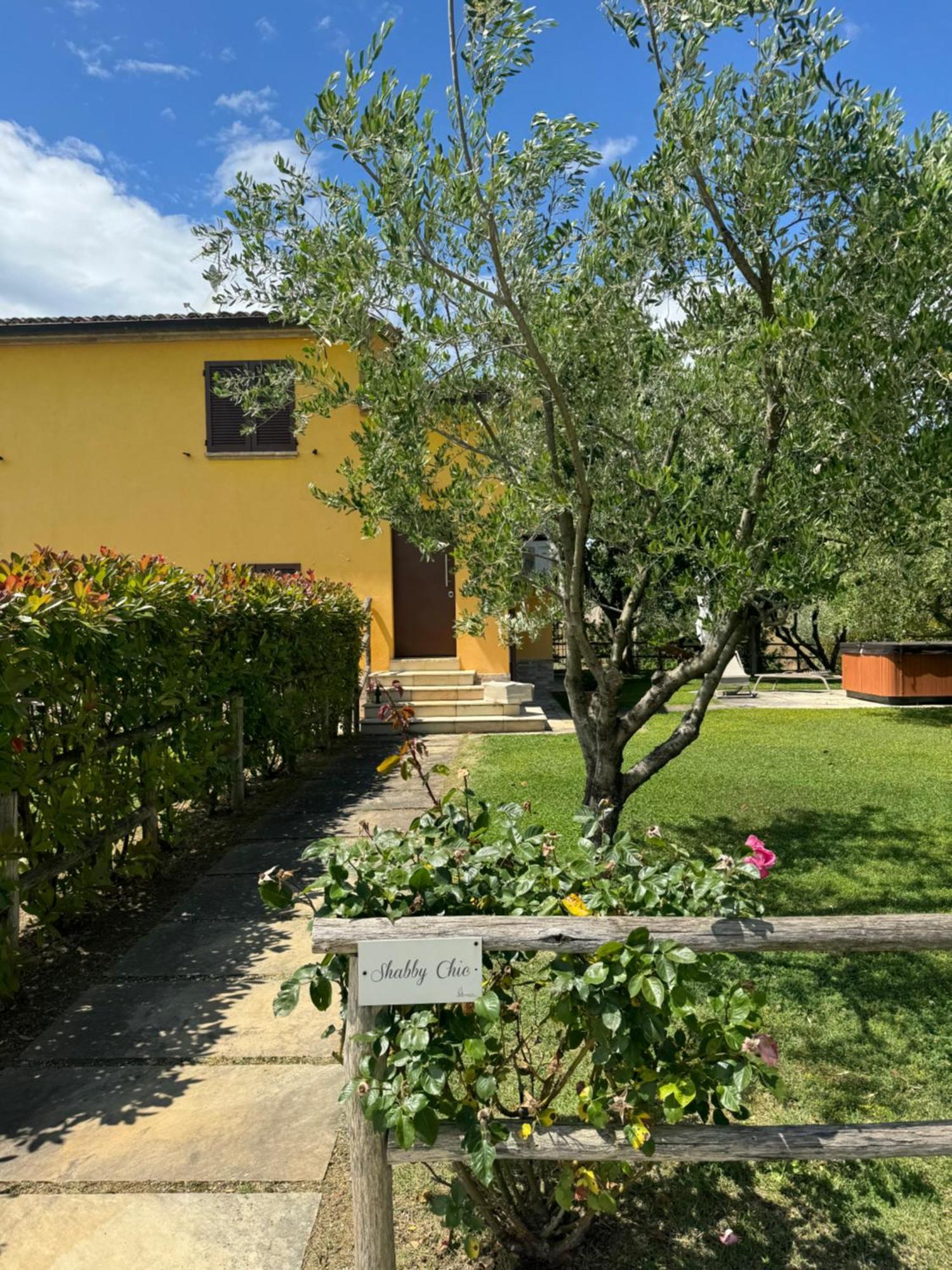 Montenovo Country House Ostra Vetere Exteriör bild