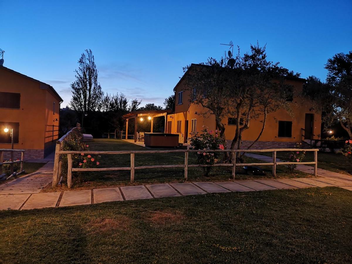 Montenovo Country House Ostra Vetere Exteriör bild